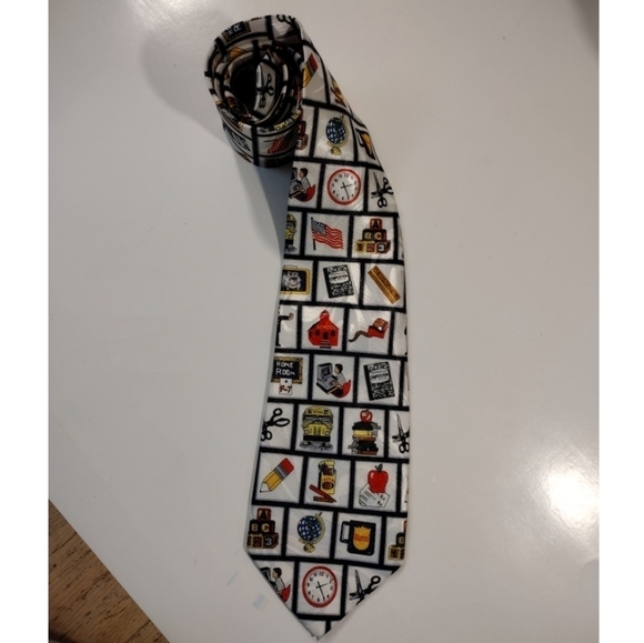 Steven Harris handmade school theme necktie - Picture 5 of 11